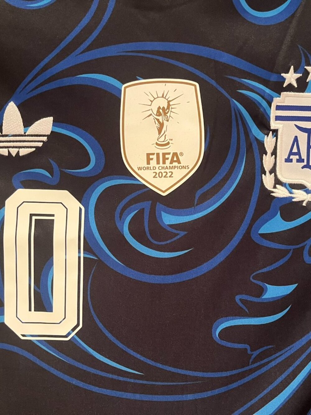 Lionel Messi #10 Argentina 2026 World Cup Away Jersey All Patches Men's Sizes - Picture 4 of 6